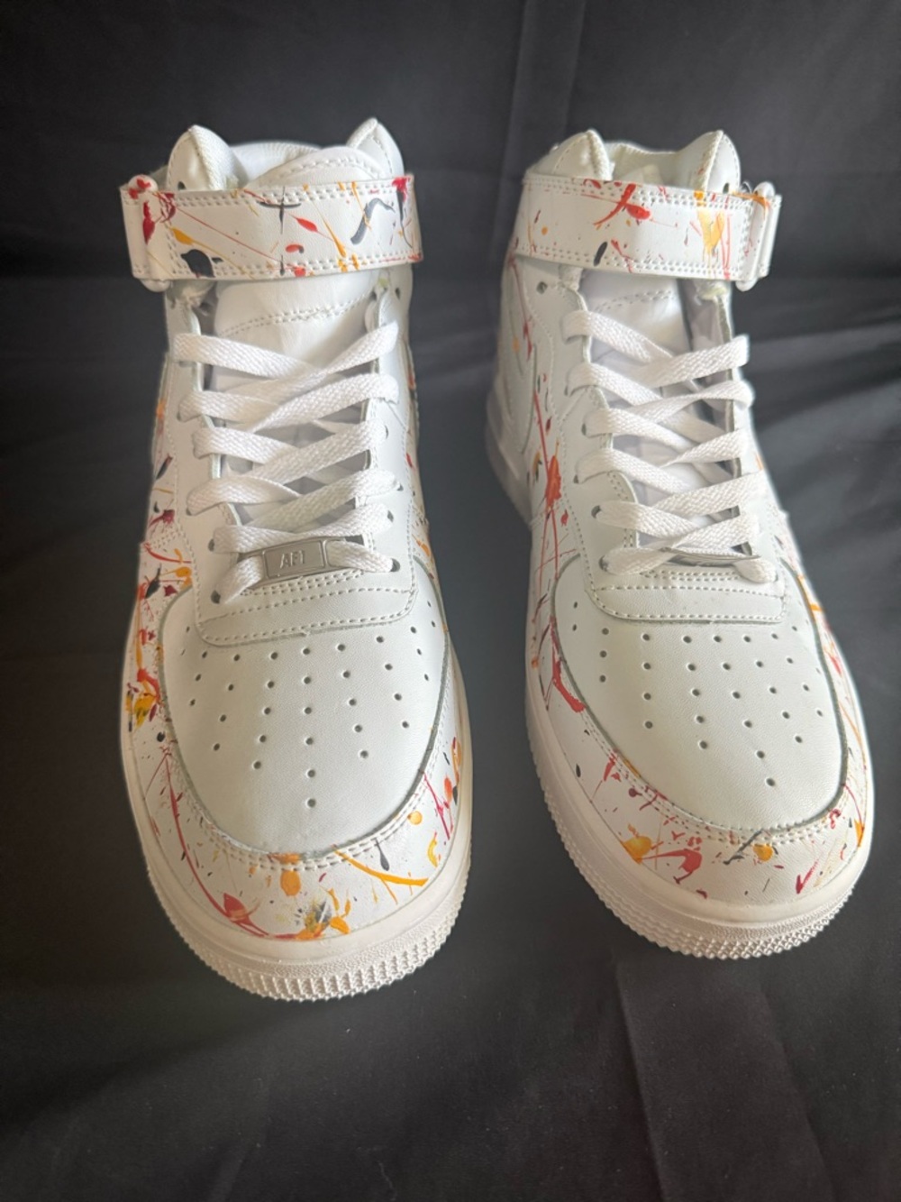 Nike sneakers with custom Paint-Splash. Shirt sold separately 😎